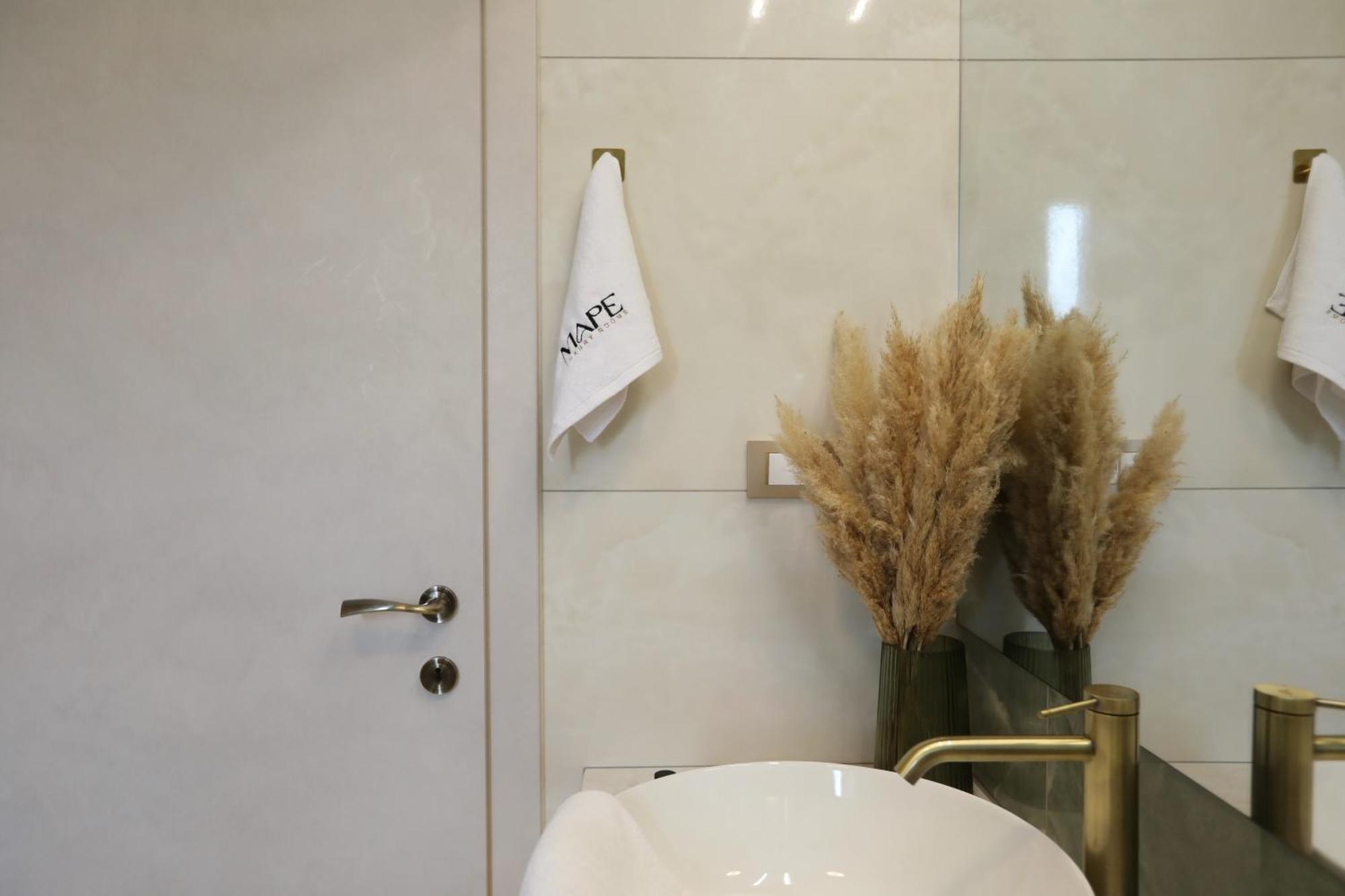 Ma Pe Luxury Rooms Split Bilik gambar