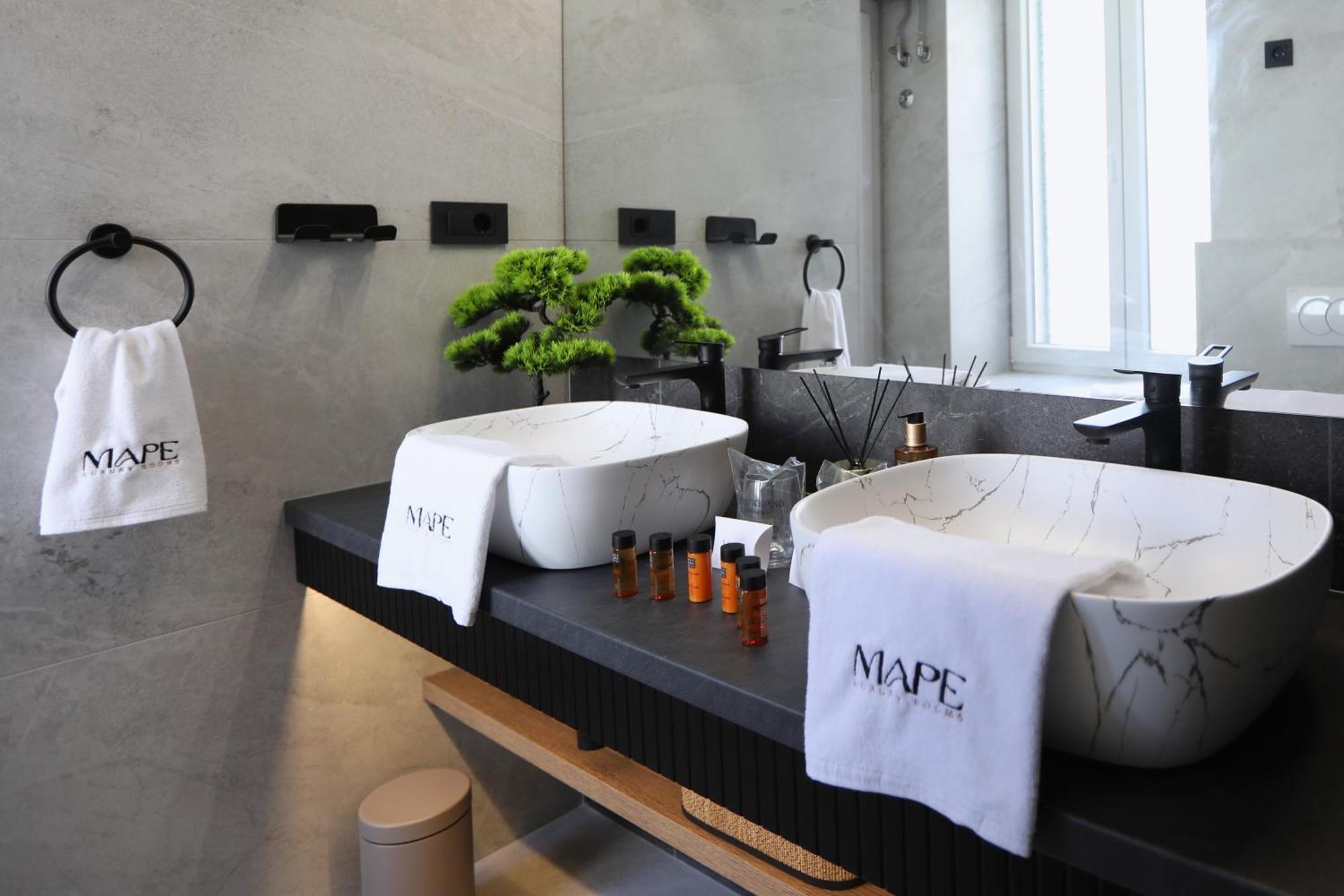 Ma Pe Luxury Rooms Split Bilik gambar