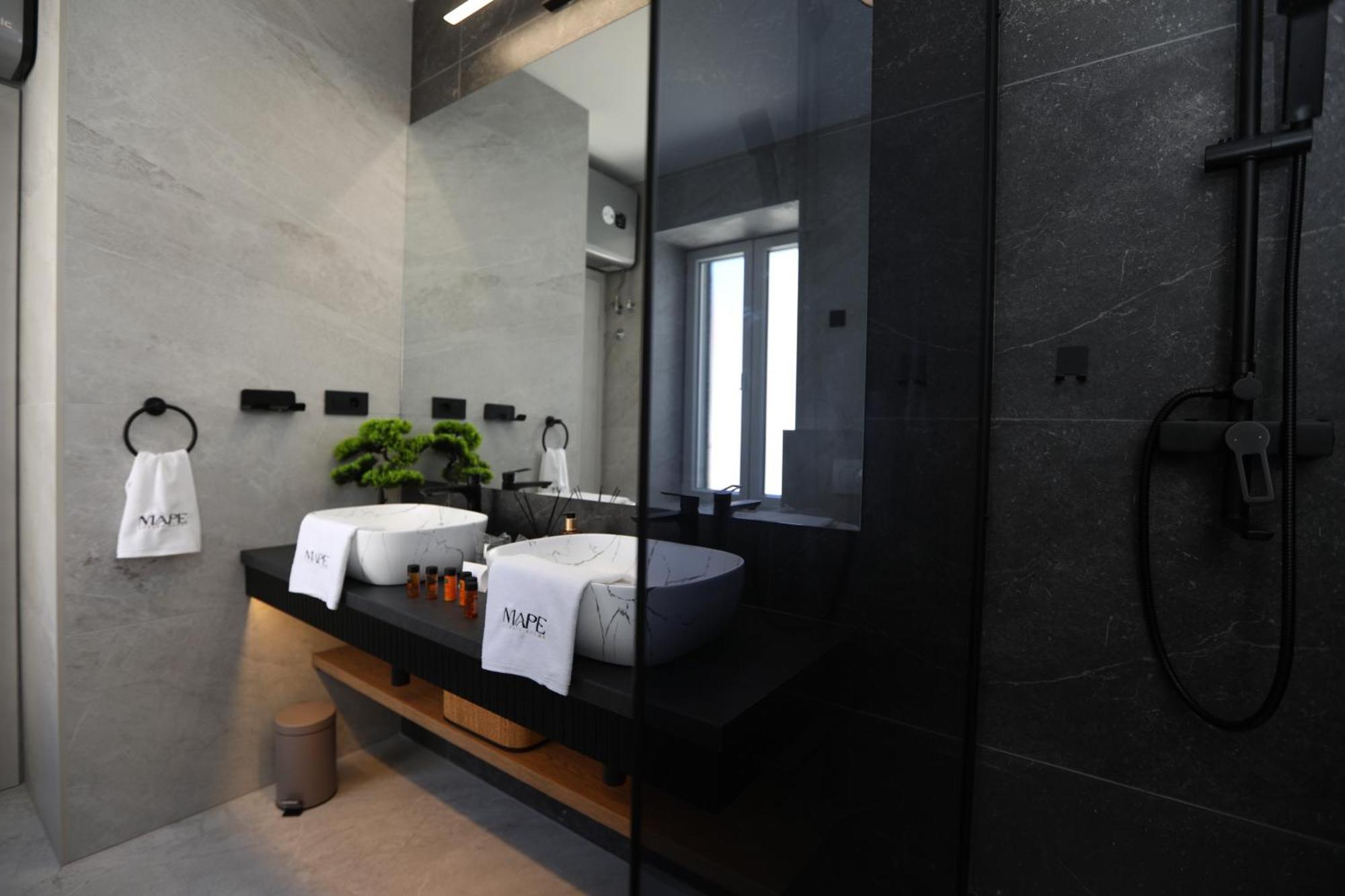 Ma Pe Luxury Rooms Split Bilik gambar